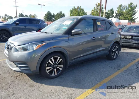 2018 Nissan Kicks Sv из США, поврежденный, VIN 3N1CP5CU2JL538453